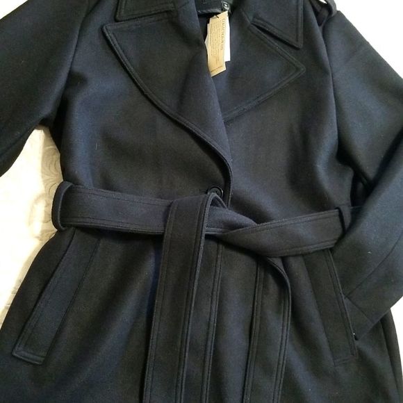 Banana Republic Belted Collar Jacket-Coat - Picture 12 of 16